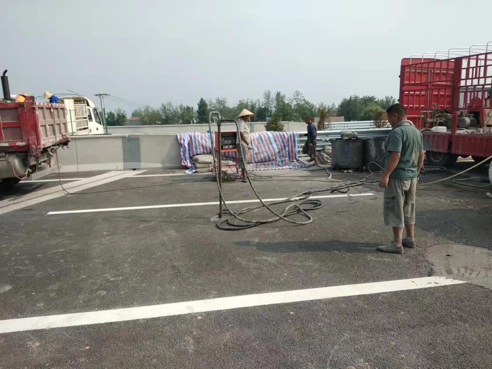 新城街道路基注浆